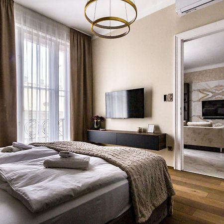 N16 Deluxe Apartment Budapest Exteriör bild