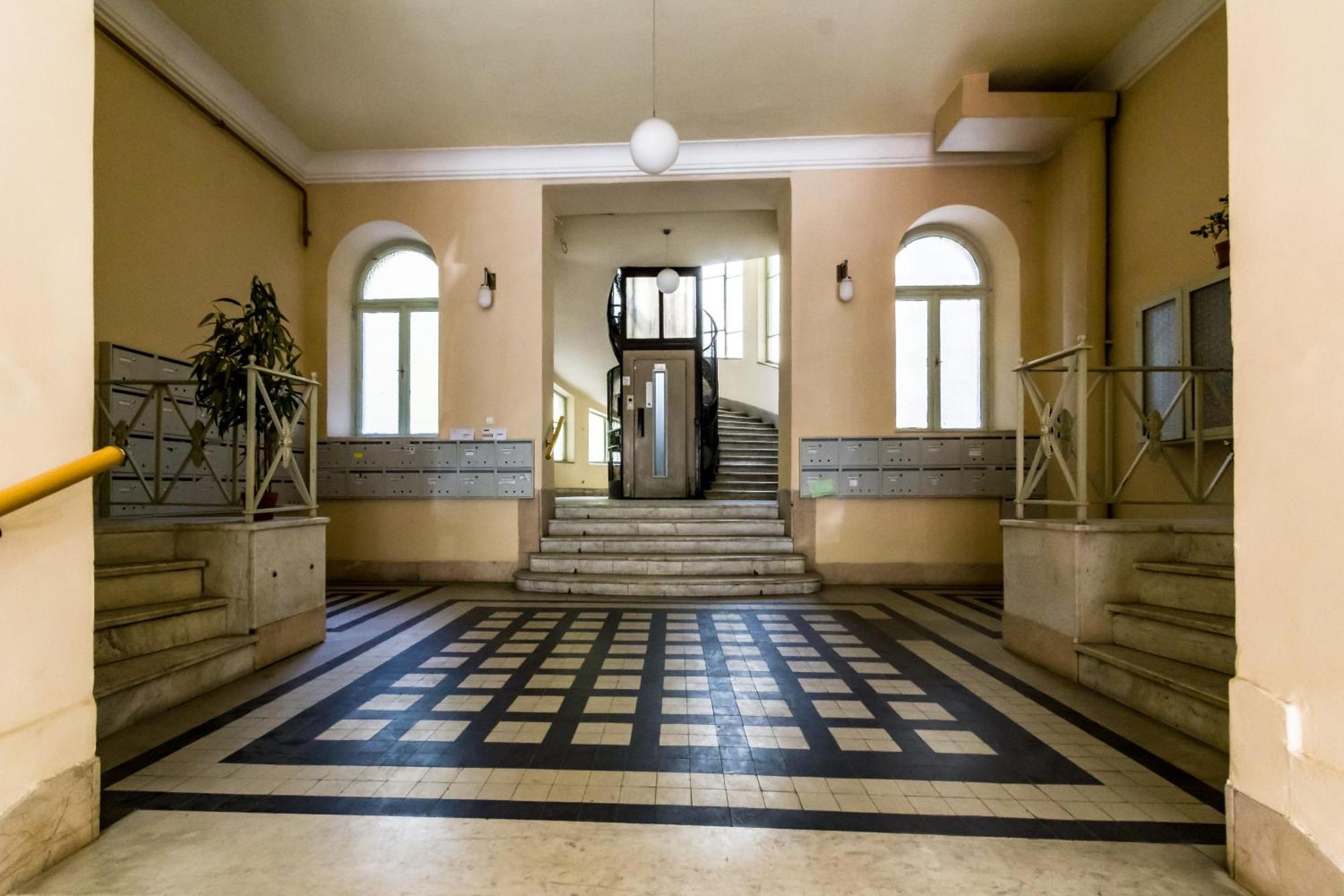 N16 Deluxe Apartment Budapest Exteriör bild